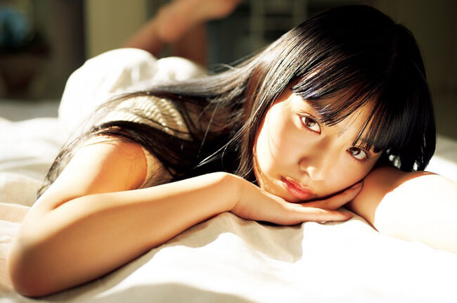 鶴嶋乃愛のつるすべ生足太ももやちょっとセクシーなグラビア画像45枚のサムネイル