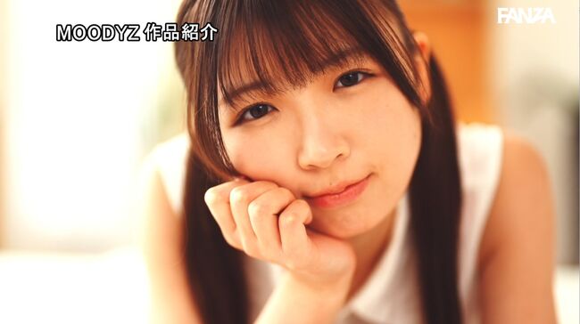 辻野ゆいエロ画像10枚 アイドル好きな女子がスカウトされてセクシーアイドルデビュー!のサムネイル