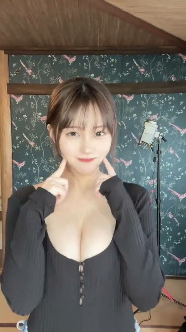 田中美久の爆乳おっぱい＆乳揺れ動画が刺激強すぎて悶絶レベル！のサムネイル