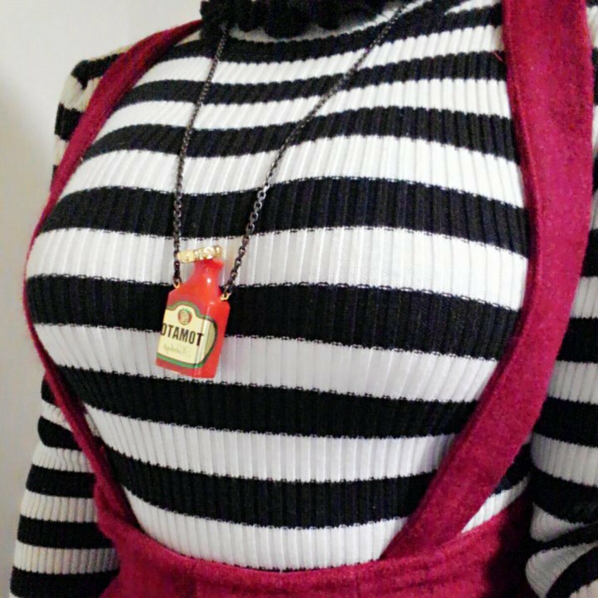 ボーダー柄の着衣おっぱいエロ画像41枚のサムネイル