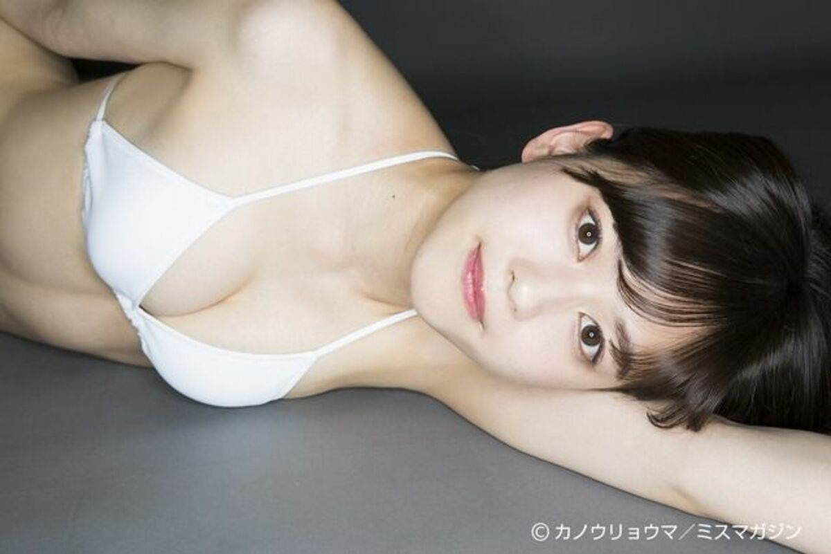岡田佑里乃エロ画像69枚 ボインが気になるラウンドガール姿やEカップ巨乳水着グラビア集めてみたのサムネイル