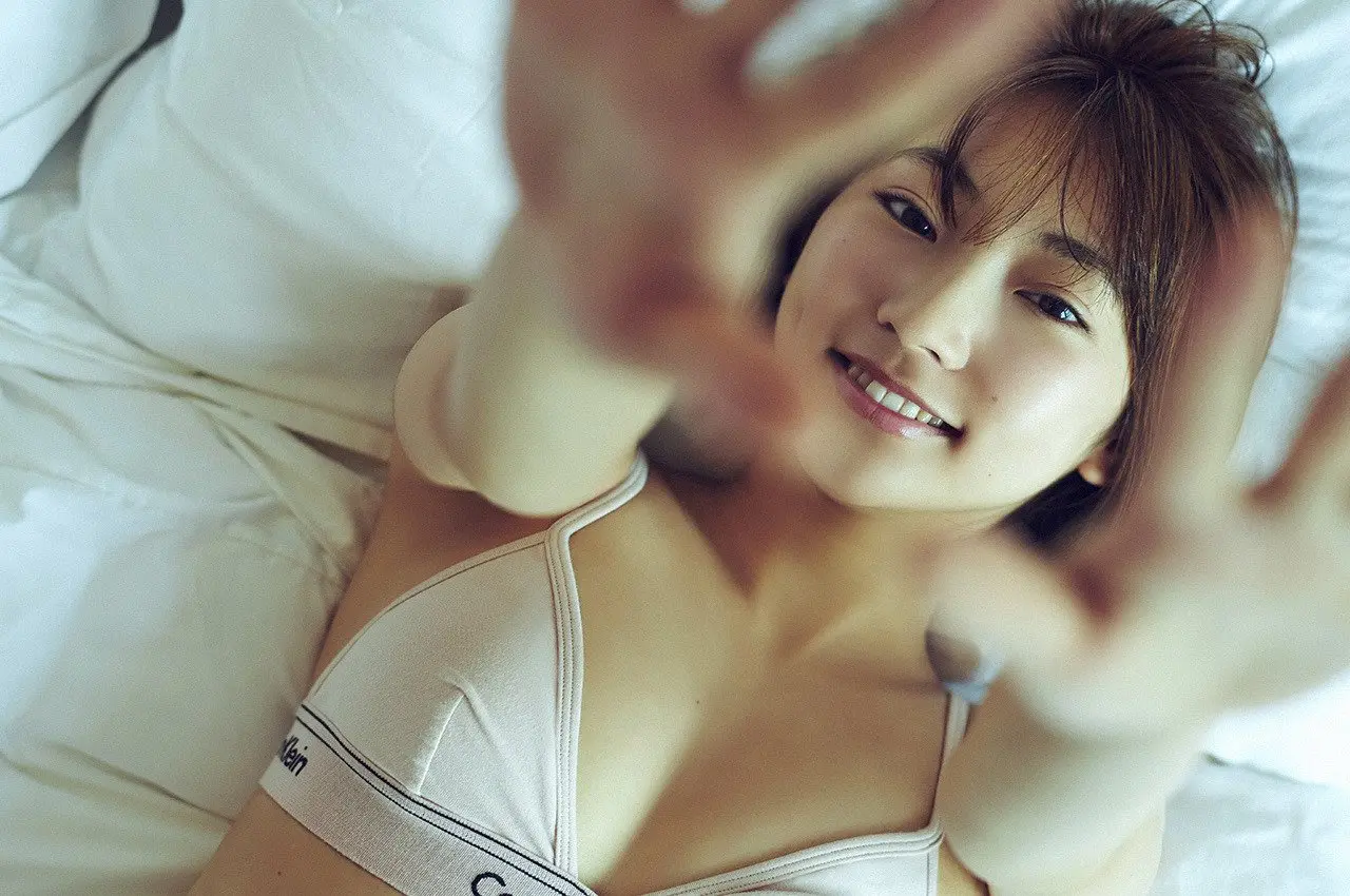 武田玲奈エロ画像828枚 スレンダー美乳グラビアや濡れ場シーン集めてみたのサムネイル