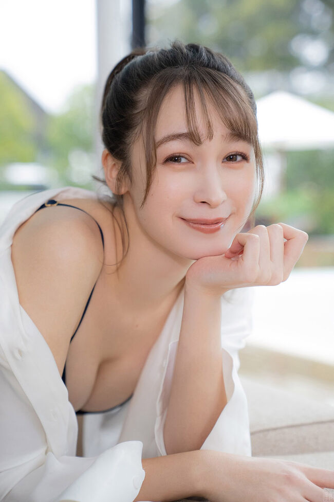 藤井サチエロ画像64枚 ハーフ美女の美乳水着おっぱいや美脚・美尻グラビア集めてみた011