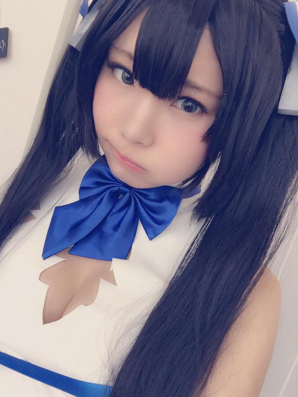 大人気コスプレイヤー「えなこ」のキュートなEカップおっぱい！！！【130枚】129