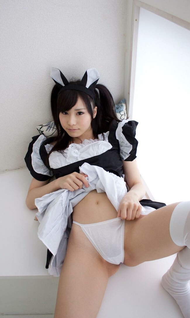 ロリ系着エロアイドル逢坂愛のハート型ニップレスがエロすぎ039