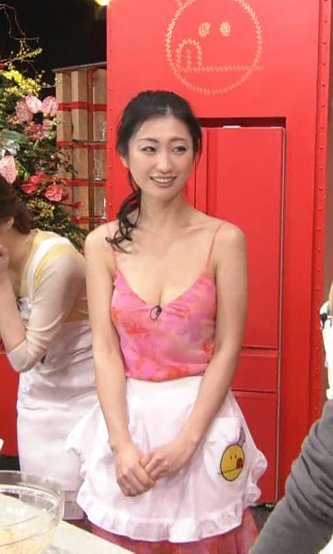 壇蜜姉さん、ハンバーガーより俺はその乳がきになるぜｗ009