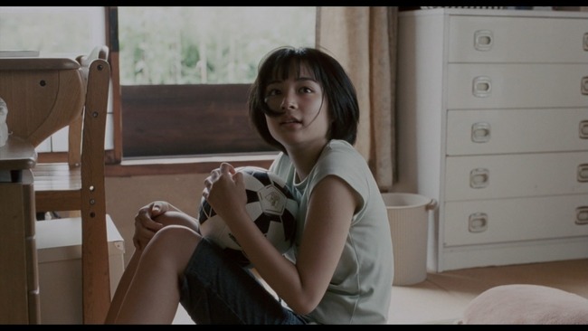 映画『海街diary』第2章、広瀬すずのBカップ美貧乳をご覧ください!のサムネイル