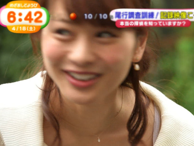 高見侑里の胸チラブラチラが過激すぎると話題にのサムネイル