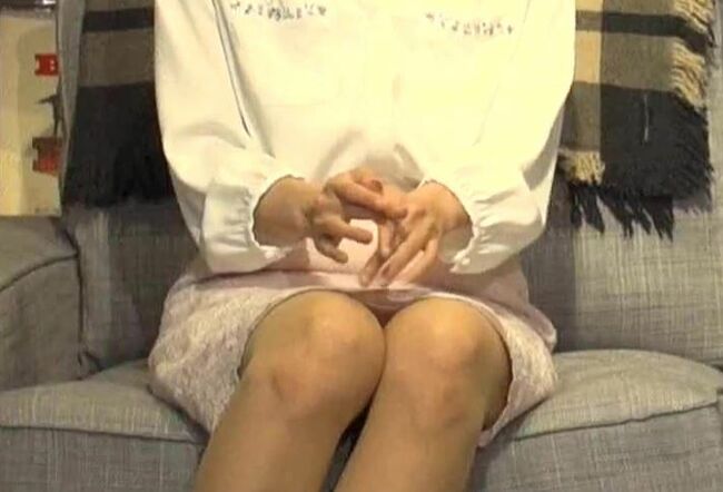 皆藤愛子がパンチラに続いてカワイイ困り顔を披露！次は胸チラをお願いしたいです！！009