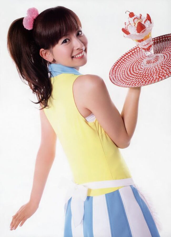 皆藤愛子がパンチラに続いてカワイイ困り顔を披露！次は胸チラをお願いしたいです！！091