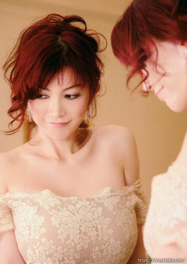 叶美香エロ画像273枚 セクシーの権化Qカップ超乳ヌードや全裸自撮りオフショット集めてみた058