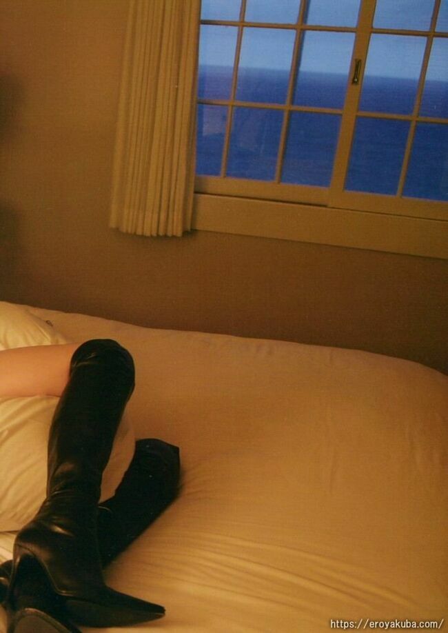 叶美香エロ画像273枚 セクシーの権化Qカップ超乳ヌードや全裸自撮りオフショット集めてみた105