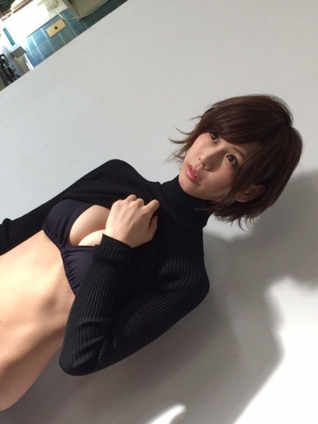 AKB大家志津香がじゃんけん大会でビッチなパイズリポーズ013