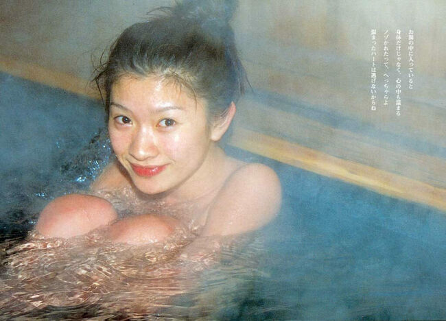 篠原涼子エロ画像132枚 素っ裸濡れ場シーンやハプニング胸チラ・セクシーな下着グラビア集めてみた001