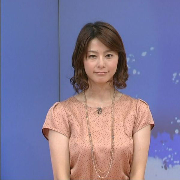 【女子アナ】世界よ、これが日本の巨乳だ。最胸女子アナ杉浦友紀が世界進出013