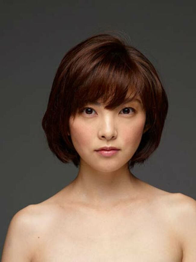 田中麗奈(34)のドレス姿からおっぱいがこぼれてる件002