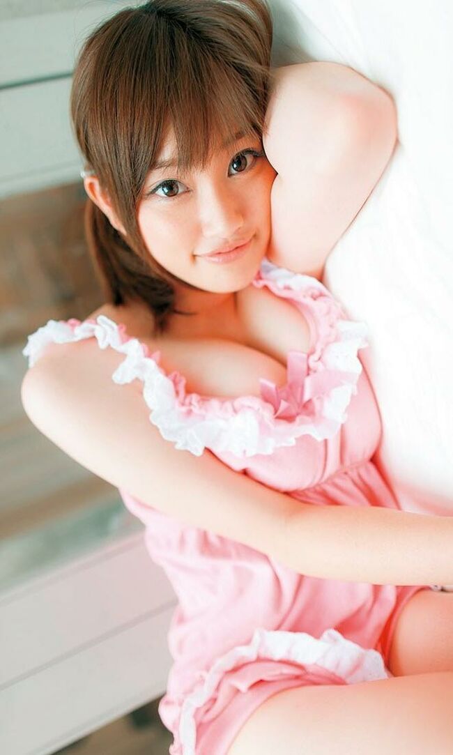 Gカップ月奈もえ(つきなもえ)巨乳ギリギリショットがエロい！！006