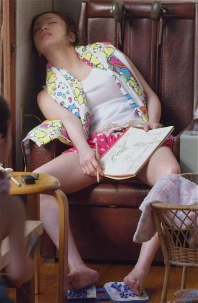 上戸彩エロ画像123枚 濡れ場ヌードや巨乳胸チラ・水着までお宝おっぱいまとめ【毎日更新】047