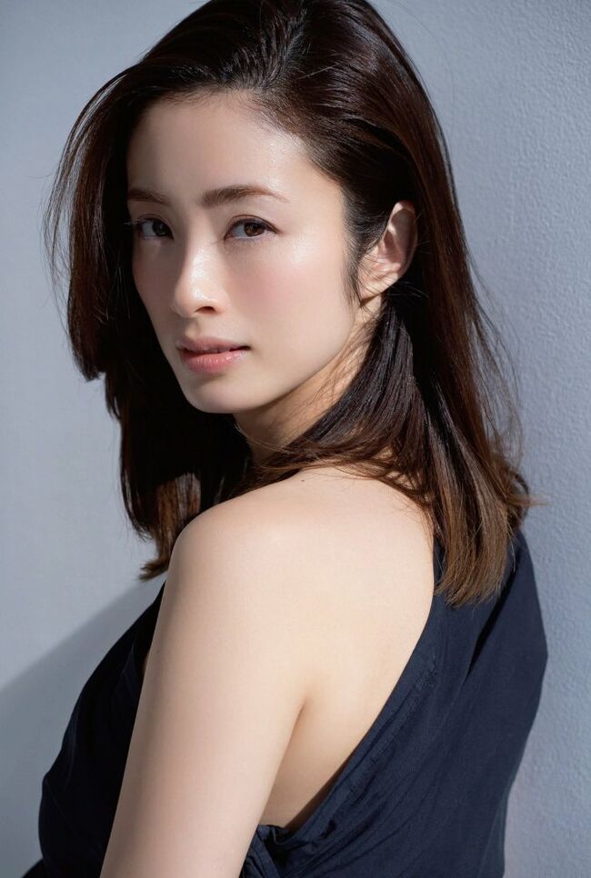 上戸彩エロ画像123枚 濡れ場ヌードや巨乳胸チラ・水着までお宝おっぱいまとめ【毎日更新】069