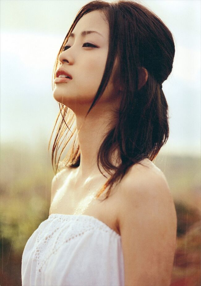 上戸彩エロ画像123枚 濡れ場ヌードや巨乳胸チラ・水着までお宝おっぱいまとめ【毎日更新】186