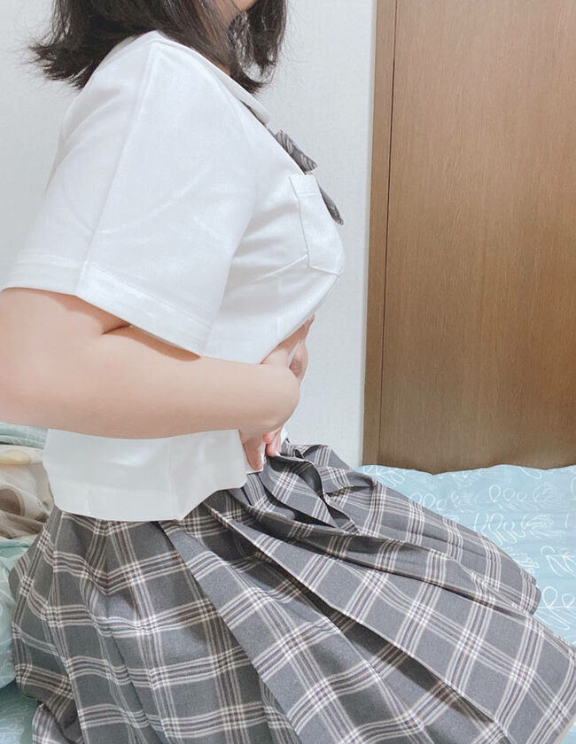 爆乳JK×制服っていう組み合わせ最強すぎｗｗｗ (エロ画像37枚)028