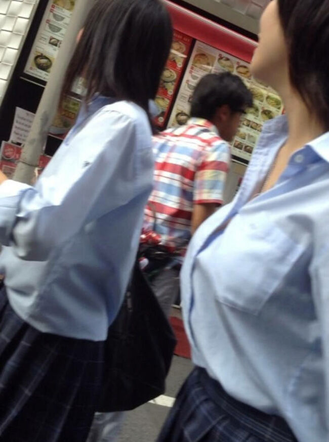 爆乳JK×制服っていう組み合わせ最強すぎｗｗｗ (エロ画像37枚)065