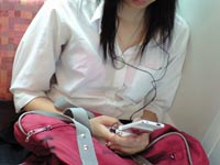 JKの下着が透ける季節がやってきたぁｗってことで透けブラ画像まとめ！のサムネイル