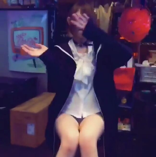 Tiktokエロアカウント76名紹介!水着やパンチラ・ノーブラ乳首・着衣おっぱい・乳揺れなど股間を刺激するティックトッカーまとめのサムネイル