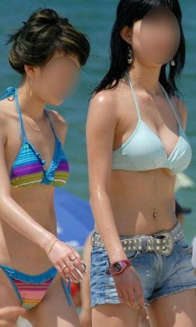 女子中○生の膨らみかけおっぱい、コレはエロいのか??のサムネイル