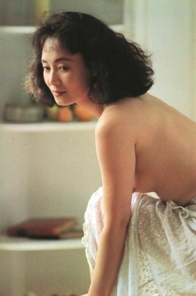 島田陽子エロ画像49枚 ヘアヌードや濡れ場乳首などベテラン女優の美麗全裸集めてみた018