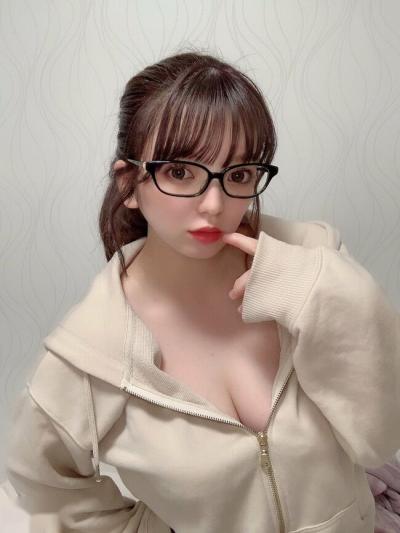 椎名のあエロ画像98枚＆おすすめ動画5選 ミニマム巨乳美女のスケベ自撮りや密着セックス集めてみた001