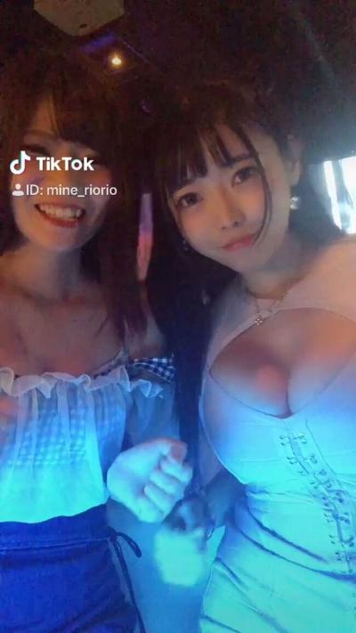 Tiktok着衣巨乳エロ動画105本 服の上からでもおっぱいがパツパツな素人集めてみた おっぱいエロ画像 おっぱいさん