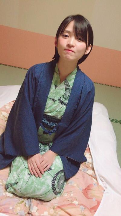 鈴木咲エロ画像167枚 Aカップ貧乳美女グラドルのスレンダー水着おっぱい＆セクシー自撮り集めてみた088