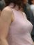 無性に押したくなる乳首ポッチノーブラ女子032