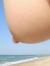 乳輪の突起まで見えそうな接写おっぱい画像005