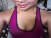 紗倉まなが痴漢されそうなギリギリの姿をあらわにｗｗのサムネイル画像