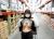 店内で思っきりオッパイ全出しｗｗｗこれには店員は見て見ぬフリ・・・025