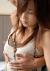 男に服の上からおっぱいをモミまくられる彼女たちｗｗｗ053