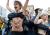 おっぱい丸出しで抗議を行うトップレス抗議集団FEMEN006