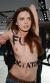 おっぱい丸出しで抗議を行うトップレス抗議集団FEMEN028