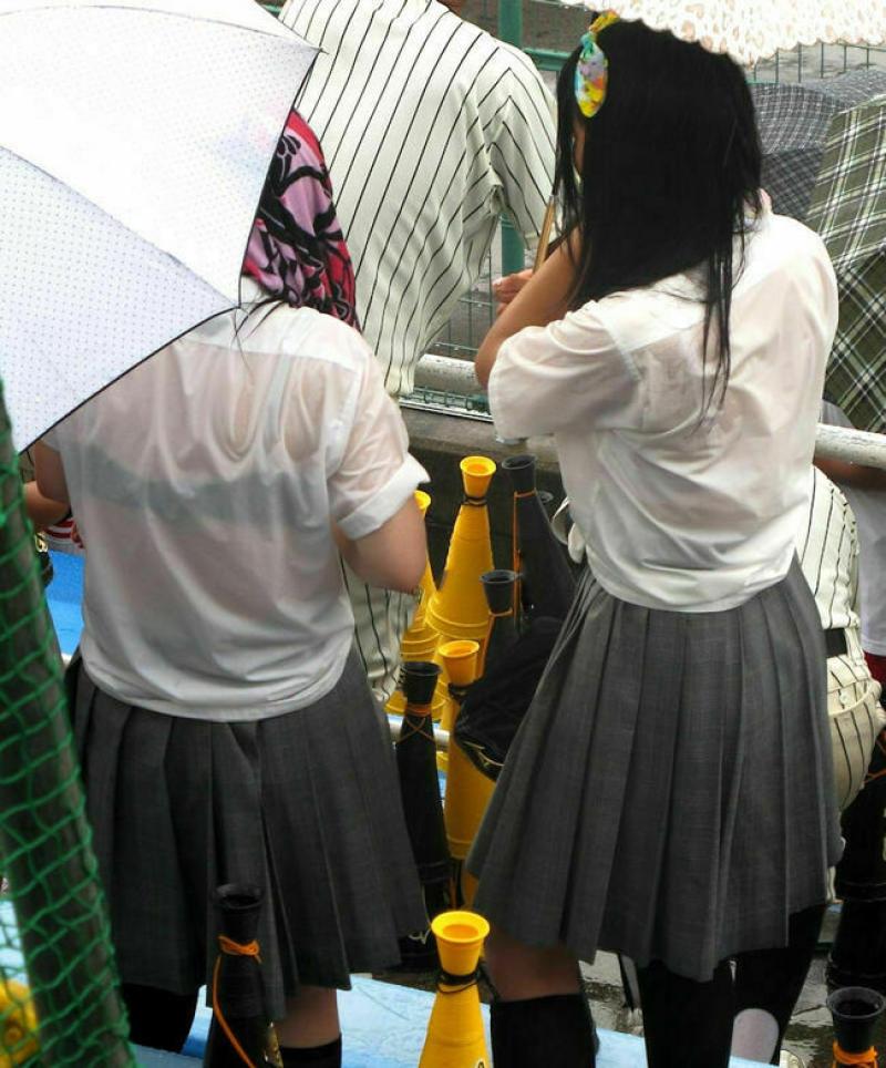 JK透けブラ画像159枚 夏服に下着が透けてる女子高生の制服盗撮集めてみた015