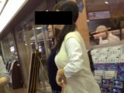 制服の上から巨乳って分かるJKはぐうエロだわｗｗｗのサムネイル画像