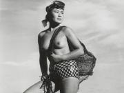 昔の海女さんはオッパイ出して漁をしていたという事実ｗｗｗのサムネイル画像