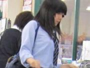 ここに爆乳JK降臨！！！のサムネイル画像