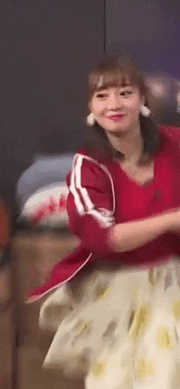 女子アナエロGIF画像197枚 お辞儀胸チラやパンチラ・疑似フェラなどお宝ハプニング集めてみたのサムネイル画像