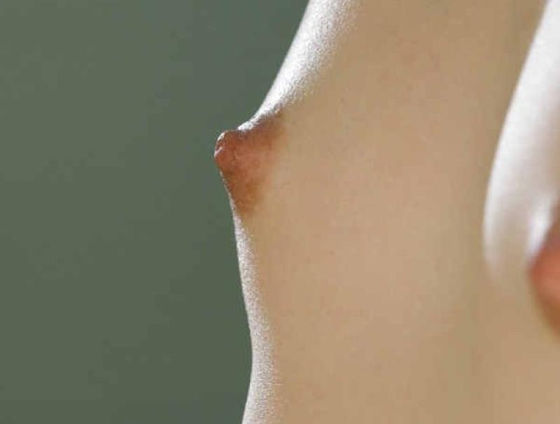 サイズはAカップだけどSランクのおっぱい画像のサムネイル