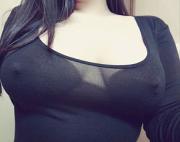 ヒートテックエロ画像138枚 おっぱいのスケベさが際立つノーブラヒートテック集めてみたのサムネイル画像