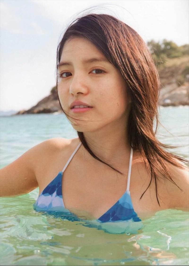 川島海荷エロ画像107枚 童顔女優の微乳水着グラビア集めてみたのサムネイル