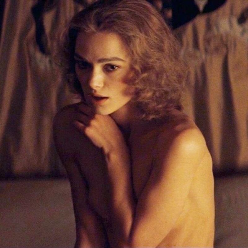 イギリスの女優、キーラ・ナイトレイのおっぱいエロ画像！のサムネイル