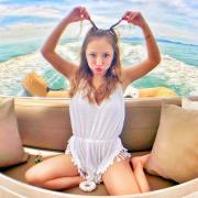 浜崎あゆみエロ画像160枚 伝説的歌姫のセミヌードや胸チラ・パンチラハプニング・お宝水着グラビア集めてみたのサムネイル画像